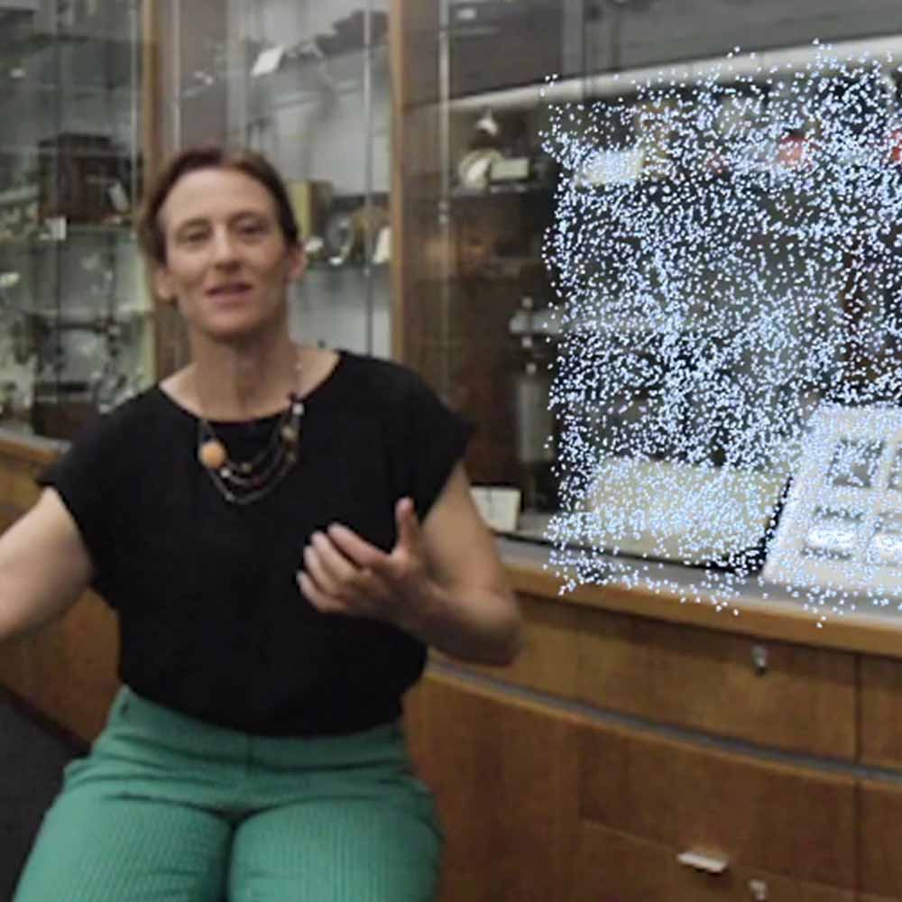 Andrea Rassell, On perceiving nanoscale time image